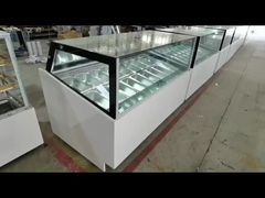 Étalage de gelato de congélateur d'affichage de crème glacée