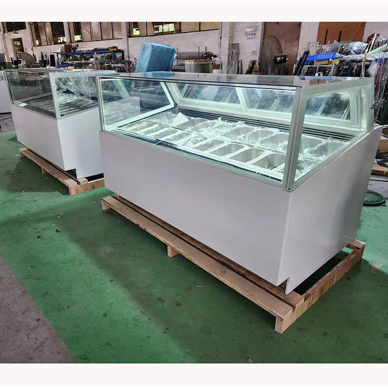 Vitrine de crème glacée sans gel avec verre anti-brouillard et contrôleur numérique -18 ~ 22.C