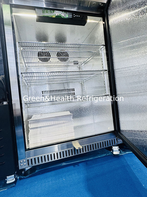 Certificat ETL 150L 168Bans D'acier inoxydable Frigérateur extérieur à porte solide