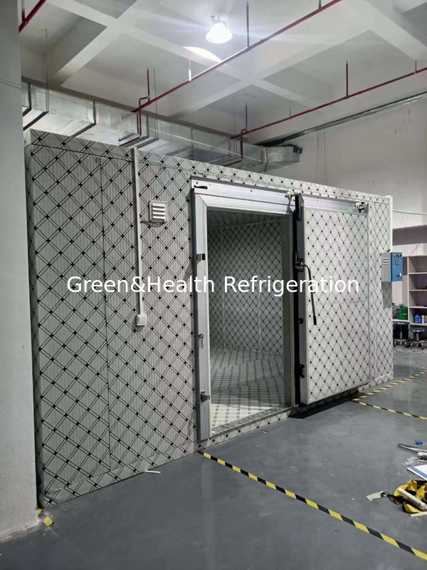 Une chambre froide personnalisée pour les fruits et légumes pour une fraîcheur optimale.
