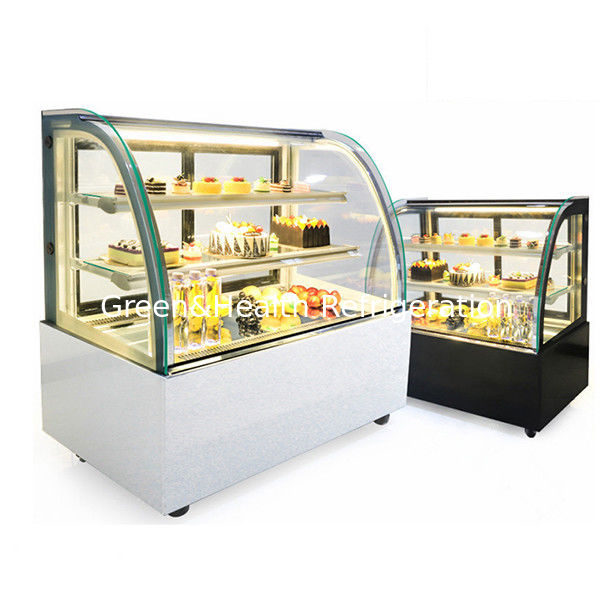 congélateur à écran de gâteau en acier inoxydable en verre incurvé avec plusieurs étagères pour un usage commercial