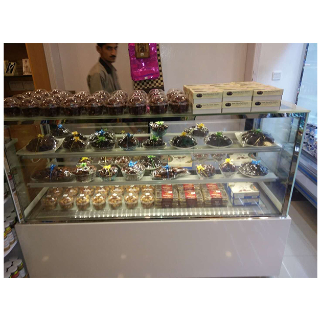 Récipients à trois couches congélateur à affichage de gâteaux avec verre durci en marbre et thermostat numérique pour les pâtisseries