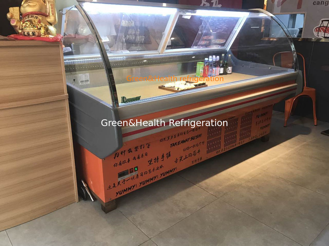 Vitrine commerciale de viande avec intérieur en acier inoxydable en verre incurvé et système de refroidissement par ventilateur