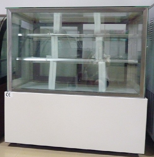 Congélateur de Cabinets de congélateur d'affichage de gâteau d'énergie d'économie avec le verre incurvé